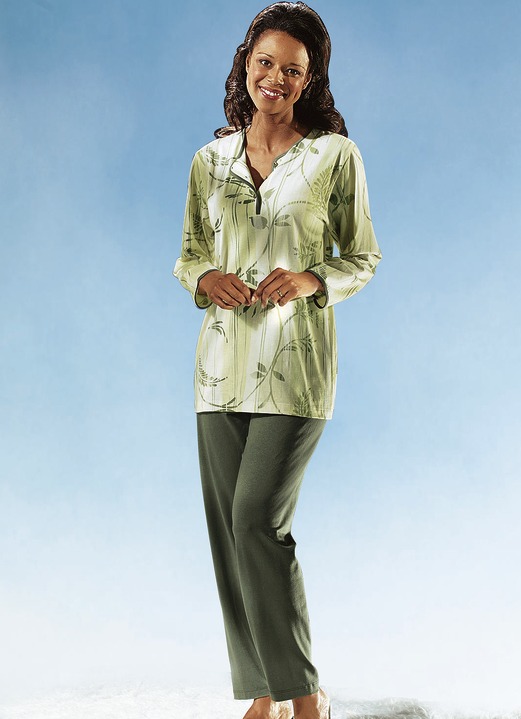 Schlafanzüge & Shortys - Pyjama, Langarm mit Knopfleiste, in Größe 036 bis 060, in Farbe PISTAZIE-BUNT Ansicht 1