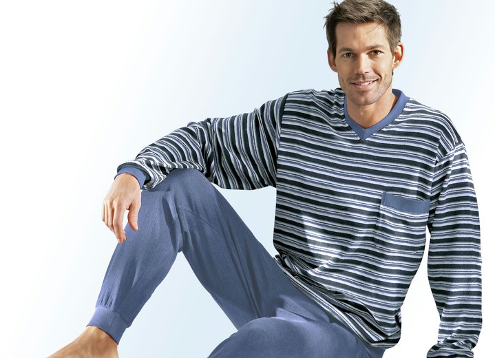 Nachtwäsche - Pyjama mit Bündchenabschlüssen, V-Ausschnitt und garngefärbtem Ringeldessin, in Größe 046 bis 060, in Farbe JEANSBLAU Ansicht 1