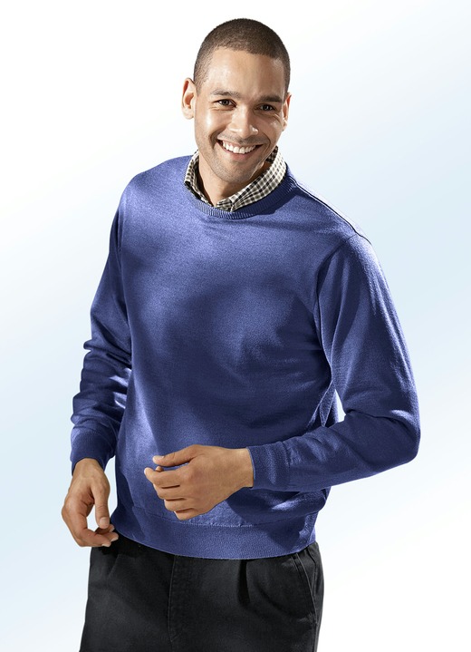 Hemden, Pullover & Shirts - Pullover in 4 Farben mit rundem Halsausschnitt Hemden, Pullover & Shirts - Pullover in 4 Farben mit rundem Halsausschnitt, in Größe 046 bis 062, in Farbe JEANSBLAU MELIERT