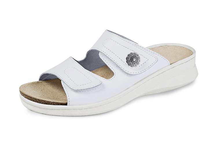 Komfortschuhe - Bequeme Pantoletten, mit herausnehmbarem Fussbett, in Größe 036 bis 042, in Farbe WEISS Ansicht 1