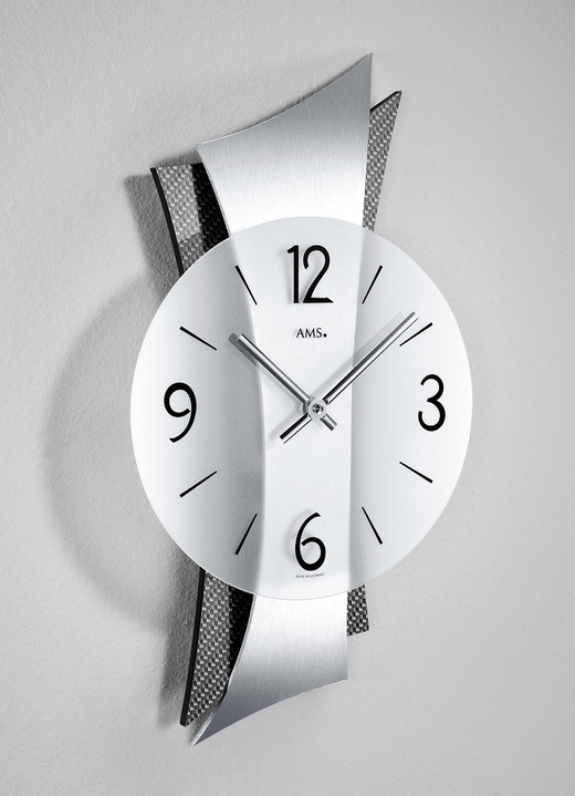 Uhren - Hochwertige Wanduhr aus Messing mit geschwungener Rückwand, in Farbe SILBER Ansicht 1