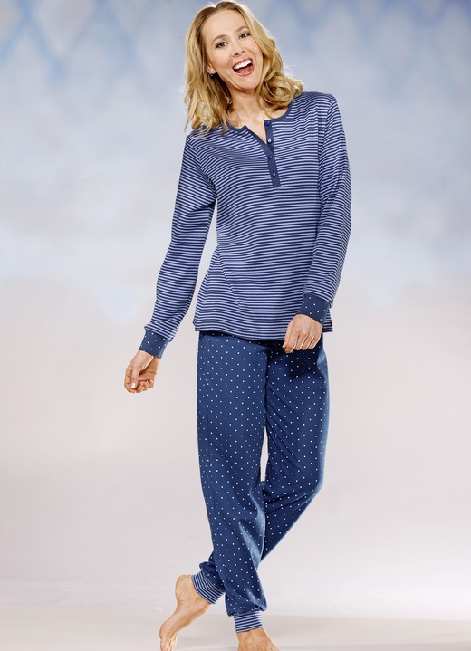 Schlafanzüge & Shortys - Interlock Pyjama, Langarm mit Knopfleiste und Bündchen, in Größe 032 bis 050, in Farbe INDIGO-HELLBLAU Ansicht 1