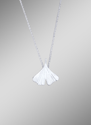 Anhänger mit Kette «Ginkgoblatt»