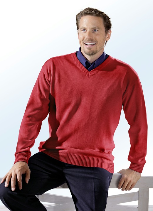 Hemden, Pullover & Shirts - Herrlicher Pullover mit V-Ausschnitt in 5 Farben Hemden, Pullover & Shirts - Herrlicher Pullover mit V-Ausschnitt in 5 Farben, in Größe 044 bis 062, in Farbe ROT