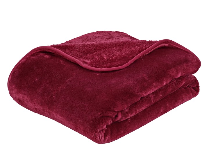 - «GÖZZE» Wohnaccessoires in verschiedenen Farben, in Größe 185 (Schlafdecke, 130x170 cm) bis 915 (Kissen mit Füllung, 50x 50 cm), in Farbe BORDEAUX Ansicht 1