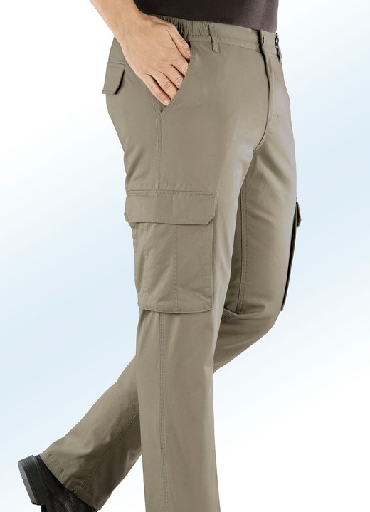 Hosen - Thermohose mit Cargotaschen in 4 Farben Hosen - Thermohose mit Cargotaschen in 4 Farben, in Größe 024 bis 064, in Farbe MITTELBRAUN