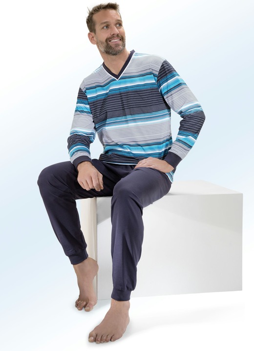 Nachtwäsche - Pyjama mit Ringeldessin, V-Ausschnitt und Brusttasche, in Größe 046 bis 062, in Farbe GRAU-TÜRKISBLAU-WEISS Ansicht 1