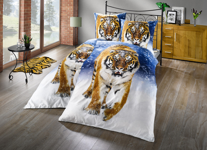 Bettwäschegarnituren - Bettwäsche-Garnitur «Tiger im Schnee», in Größe 112 (80/80 cm + 135/200 cm) bis 115 (80/80 cm + 155/220 cm), in Farbe MULTI