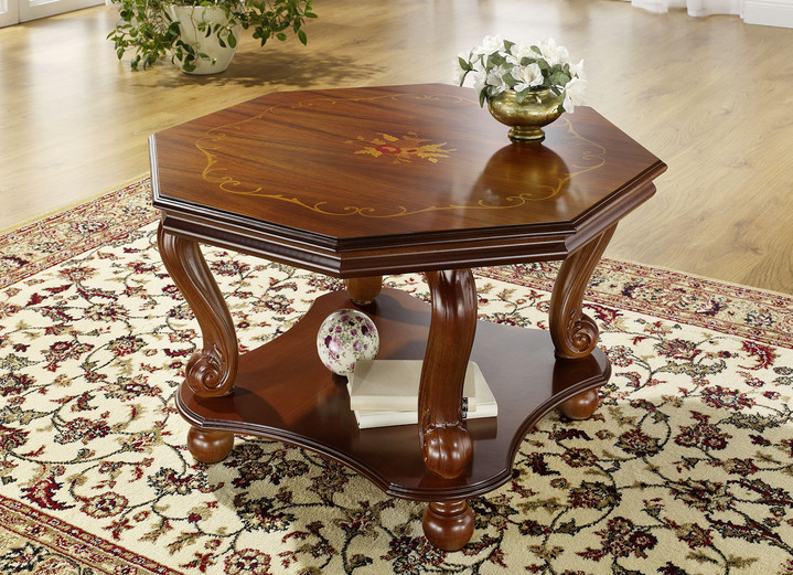 - Teilmassiver Couchtisch mit achteckiger Tischplatte, in Farbe NUSSBAUM