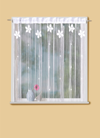 Fadenstore mit Blumen