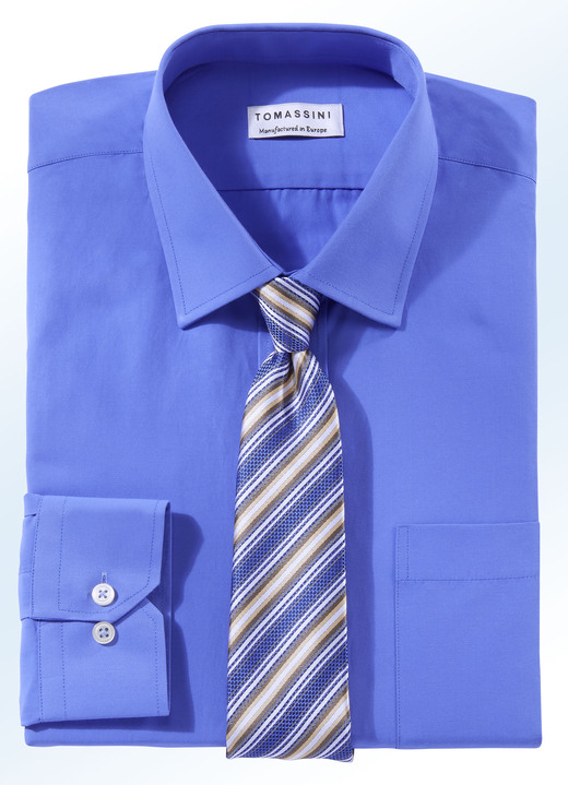 Hemden, Pullover & Shirts - Hemd mit Brusttasche in 5 Farben und 2 Ärmellängen, in Größe 038 bis 048, in Farbe MITTELBLAU Ansicht 1
