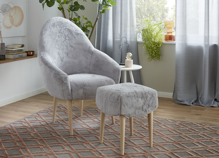 Polstermöbel - Sessel mit Hocker mit flauschigem Stoffbezug, in Farbe GRAU