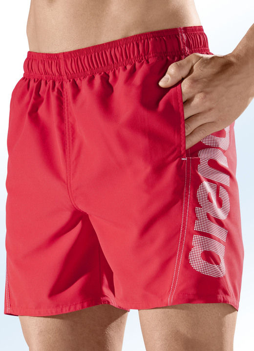 - Arena Zweierpack Badeshorts mit seitlichem Druck, Microfaser, in Größe 3XL (64/66) bis XXL (60/62), in Farbe 1X ROT, 1X SCHWARZ Ansicht 1