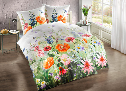 Bettwäsche-Garnitur mit Wiesenblumen-Motiv