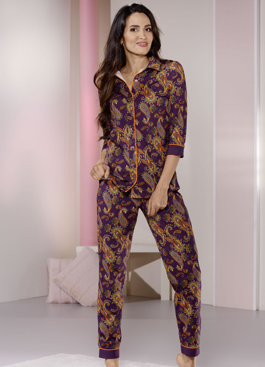 Schlafanzüge & Shortys - Laurina Pyjama mit durchgehender Knopfleiste, in Größe 036 bis 054, in Farbe PFLAUME-BUNT