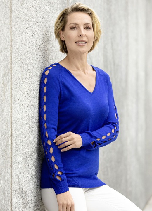 Pullover - Pullover in sehr weicher Qualität Pullover - Pullover in sehr weicher Qualität, in Größe 036 bis 052, in Farbe ROYALBLAU