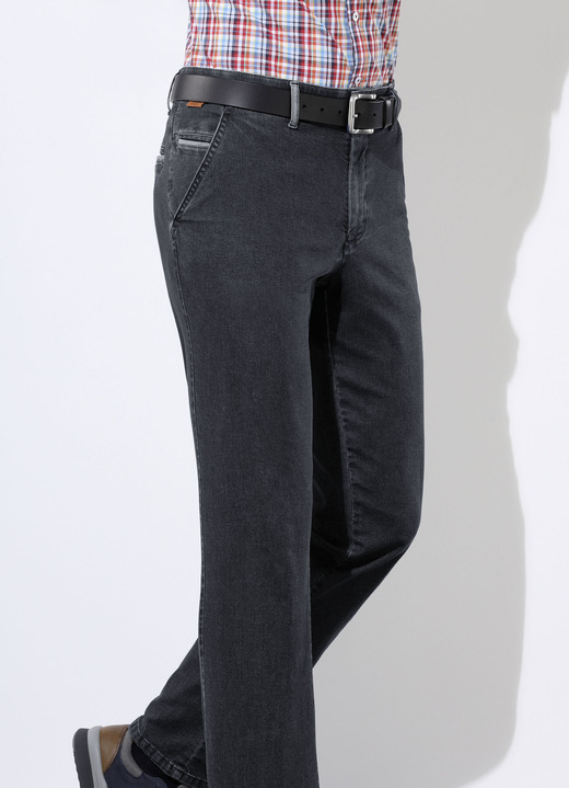 - «Francesco Botti»-Jeans in 3 Farben, in Größe 024 bis 062, in Farbe SCHWARZ Ansicht 1