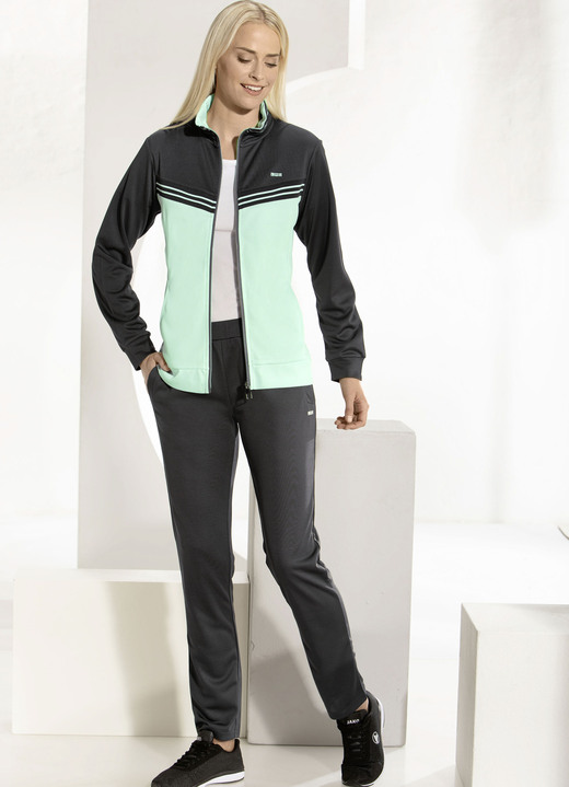 Damenmode - Freizeitanzug von «LPO» in 2 Farben, in Größe 019 bis 050, in Farbe MINT-GRAU Ansicht 1