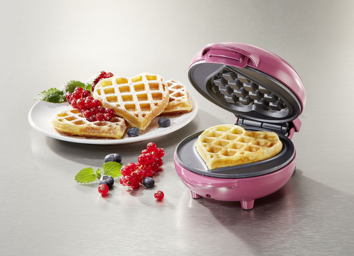 - Mini-Waffeleisen mit Antihaftbeschichtung, in Farbe BEERE, in Ausführung Herz-Form