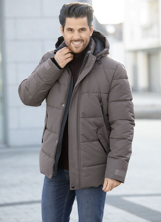 Sakkos & Jacken - Steppjacke von «New Canadian» Sakkos & Jacken - Steppjacke von «New Canadian», in Größe 024 bis 062, in Farbe SCHLAMM