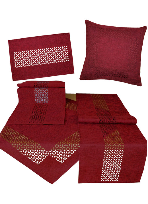 Tischdecken - Tischdecke mit dekorativer Lochstanzung, in Größe 135 (2x Platzset, 30/ 45 cm) bis 404 (Kissenbezug, 40/ 40 cm), in Farbe ROT Ansicht 1