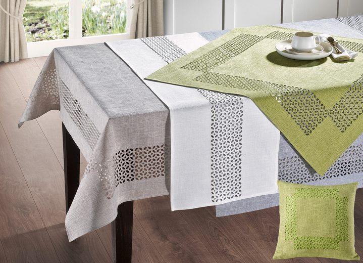 Tischdecken - Tischdecke mit dekorativer Lochstanzung, in Größe 135 (2x Platzset, 30/ 45 cm) bis 404 (Kissenbezug, 40/ 40 cm), in Farbe HELLBRAUN Ansicht 1
