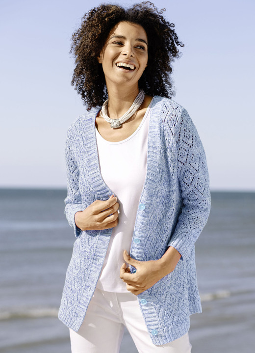 Jacken, Gilets & Sets - Strickjacke aus Melangegarn, in Größe 038 bis 054, in Farbe BLAU-WEISS Ansicht 1