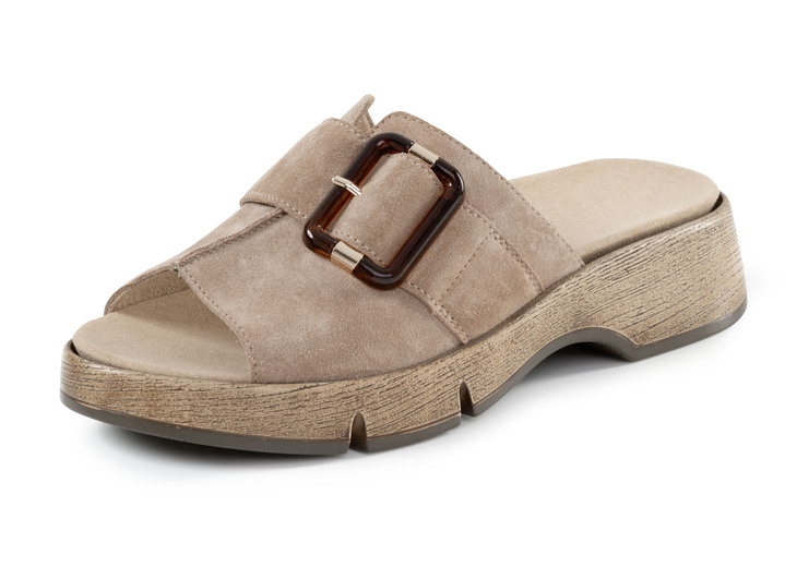Komfortschuhe - Waldläufer Pantolette mit Zier-Schliesse, in Größe 036 bis 042, in Farbe SAND Ansicht 1