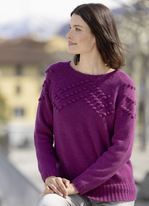 Pullover - Pullover mit Cloqué-Dessin, in Größe 036 bis 050, in Farbe BEERE Ansicht 1