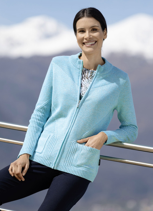Jacken, Gilets & Sets - Strickjacke aus Melangegarn, in Größe 036 bis 052, in Farbe EISBLAU MELIERT Ansicht 1