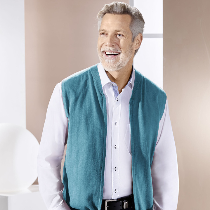 Hemden, Pullover & Shirts - Gilet mit durchgehendem Reissverschluss in 4 Farben Hemden, Pullover & Shirts - Gilet mit durchgehendem Reissverschluss in 4 Farben, in Größe L(52/54) bis XXL(60/62), in Farbe PETROL