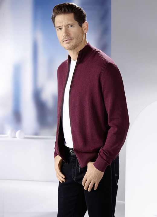 Hemden, Pullover & Shirts - Klassische «King's Road»-Jacke in 3 Farben Hemden, Pullover & Shirts - Klassische «King's Road»-Jacke in 3 Farben, in Größe 3XL(60) bis XXL(56/58), in Farbe BORDEAUX MELIERT
