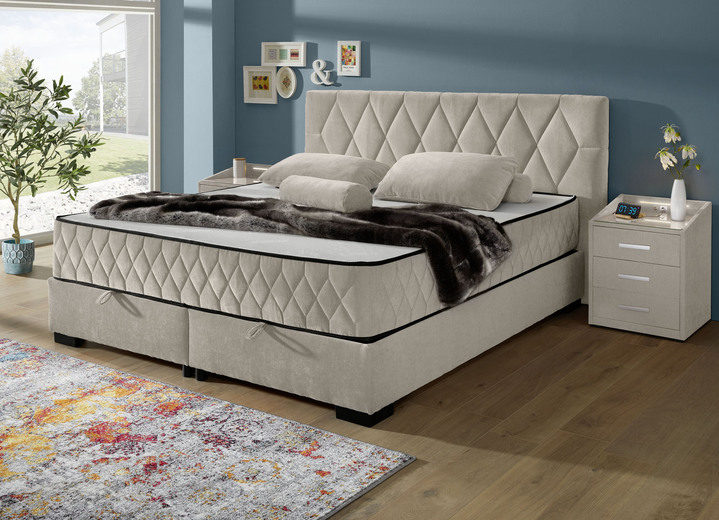 Betten - Boxspringbett mit Wendematratze und Bettkasten, in Farbe SAND, in Ausführung Kopfteil mit Rautensteppung Ansicht 1