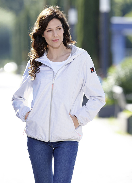Jacken, Mäntel, Blazer - Funktionsjacke mit fester Kapuze Jacken, Mäntel, Blazer - Funktionsjacke mit fester Kapuze, in Größe 034 bis 050, in Farbe SILBERGRAU-WEISS