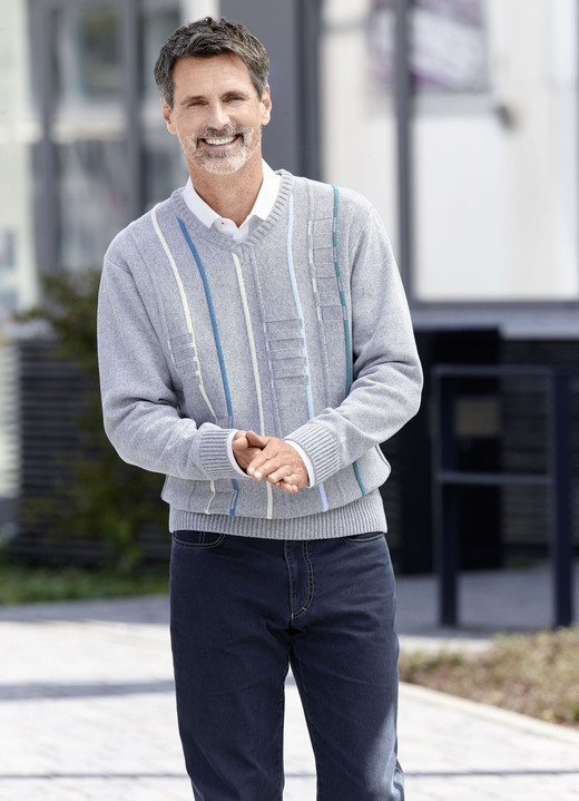 Hemden, Pullover & Shirts - V-Pullover mit Strukturdessin Hemden, Pullover & Shirts - V-Pullover mit Strukturdessin, in Größe 046 bis 062, in Farbe HELLGRAU MELIERT