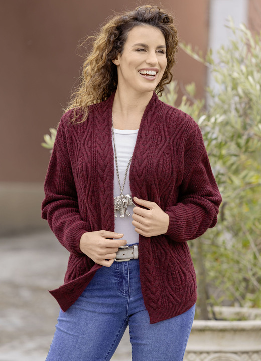 Jacken, Gilets & Sets - Strickjacke mit Perlfangakzenten, in Größe L(44/46) bis XXL(52/54), in Farbe BORDEAUX Ansicht 1