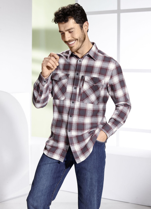 Hemden, Pullover & Shirts - Kariertes Hemd in 2 Farben Hemden, Pullover & Shirts - Kariertes Hemd in 2 Farben, in Größe 3XL(47/48) bis XXL(45/46), in Farbe BORDEAUX-GRAU KARIERT