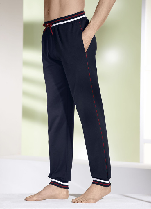 Freizeitmode & Bademäntel - Hose mit Ripp-Bündchen Freizeitmode & Bademäntel - Hose mit Ripp-Bündchen, in Größe 024 bis 062, in Farbe MARINE