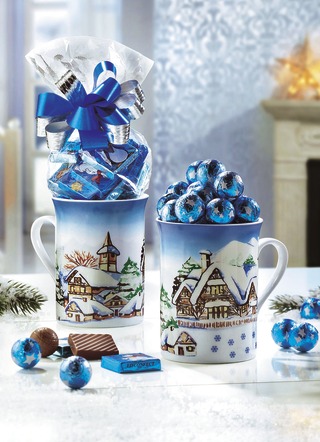 Tassen Winterlandschaft, 2er-Set, mit süsser Füllung