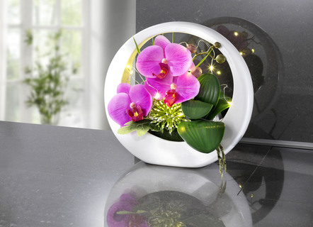 Gesteck mit LED-Beleuchtung