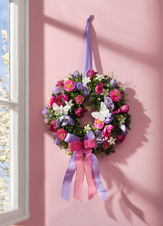 - Wandkranz auf Buchsbaumbasis mit Schmetterlinge, in Farbe PINK-FLIEDER