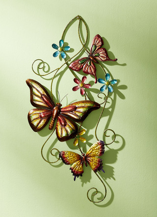 Wanddekoration mit Schmetterlinge