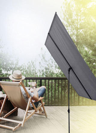 Sonnenschirm mit UV-Schutz