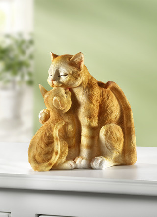 Katzenmutter mit Kind