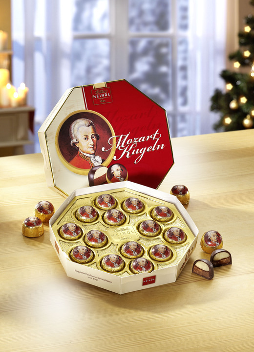 - Mozart-Kugeln von der Confiserie Heindl, Wien, in Farbe ROT-WEISS