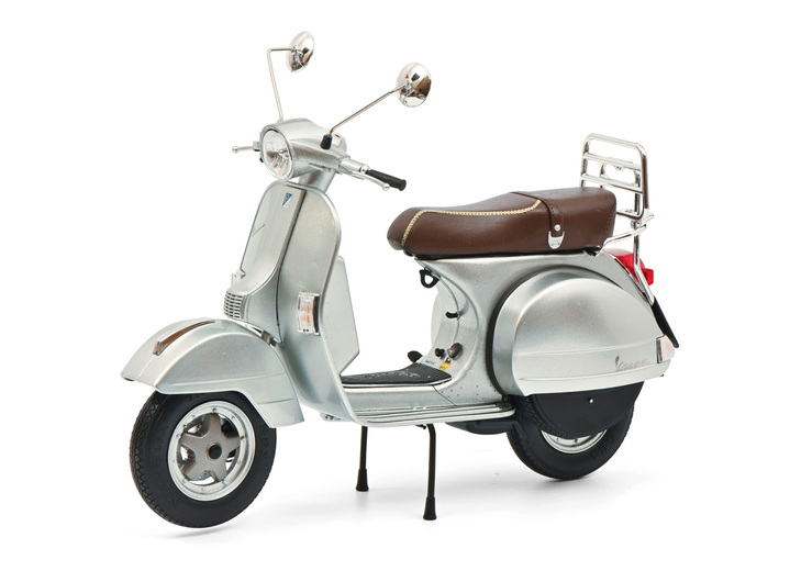 - Vespa PX 125 70 YEARS, in Farbe SILBER