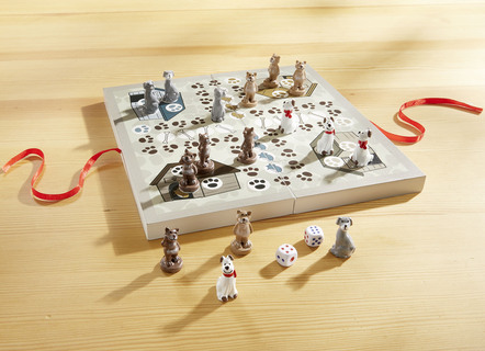 Brettspiel mit detailreichen Figuren
