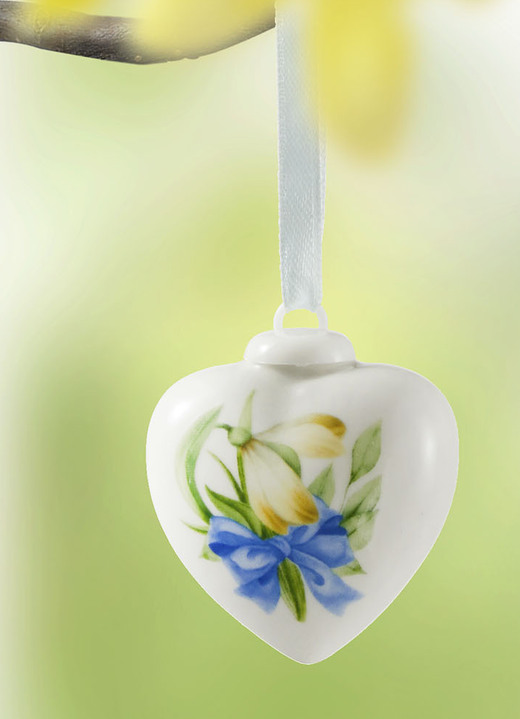 - Porzellan-Herzhänger von Hutschenreuther, in Farbe BLAU, in Ausführung Mit Schneeglöckchen-Motiv Ansicht 1