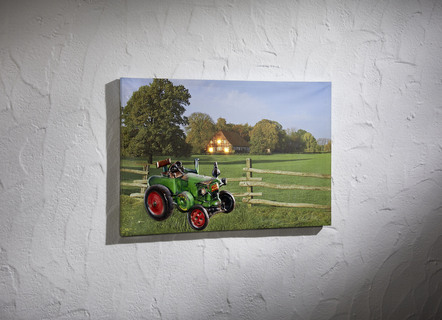 LED-Bild mit Holzrahmen