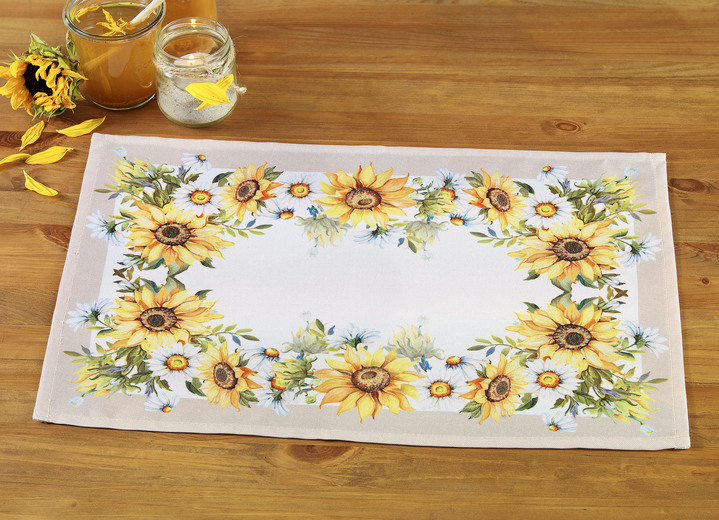 Heimtextilien - Tisch- und Raumdekoration mit hübschen Sonnenblumen, in Größe 101 (Deckchen, 35x 50 cm) bis 404 (Kissenbezug, 40x 40 cm), in Farbe BUNT Ansicht 1